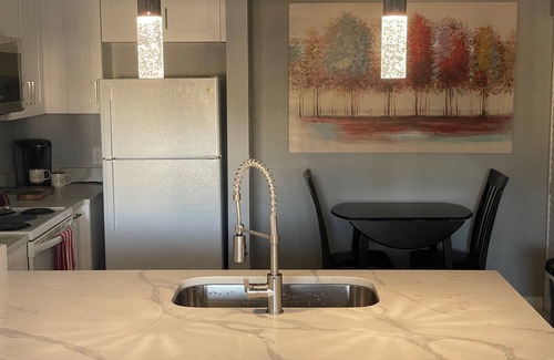Central Sarasota Condominio | Apartamento completamente amueblado de una habitación en el centro de Sarasota