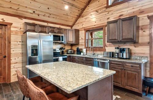 Caton Cabina | Sleeps 20! Large Heated Indoor Pool+Putt-Putt+Game Room