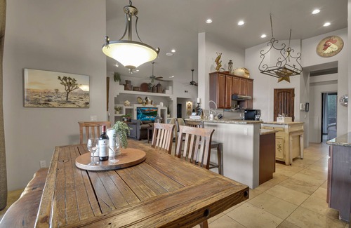 Cave Creek Casa | Sleeps 20, Patio Teppanyaki Grill, 2 Spas, Pool+