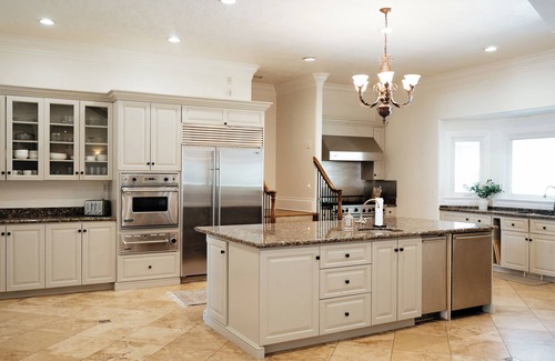 South Jordan Casa | Sleeps 23, 8 bedrooms, 6 bath, near SLC & Provo