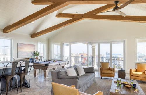 Palmetto Dunes Casa | Sleeps 24 Priv Beach Boardwalk Pool Ocean View 24 Bradley Cir by AvantStay