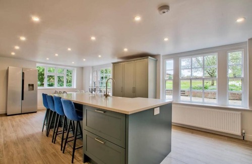 Saffron Walden Villa | Gran residencia rural perfecta para familias, eventos y reuniones