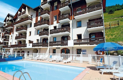Saint-Sorlin-d'Arves Apartamento | Sleeps 4! Alpine Paradise | Studio Cabin