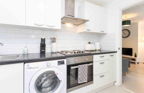Borehamwood Casa | Sleeps 4 Monthly Discount WIFI Free Parking