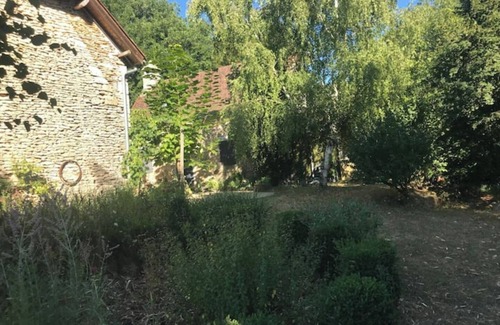 Saint-Amand-de-Coly Casa | Sleeps 4 to 7