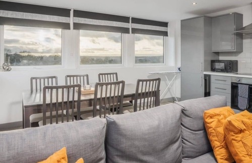 Yeadon Apartamento | Sleeps 5 l Travelers l Business