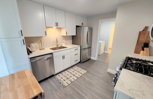 Sparks Casa | sleeps 5+ New inside less than 10 minutes to downtown Reno!