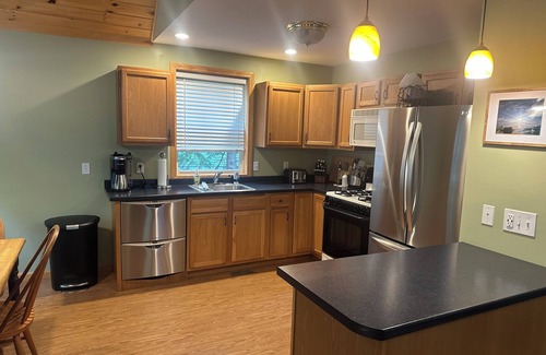 South Casco Casa | Sleeps 8 at Point Sebago Resort and Golf Course
