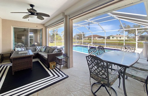 Pinehurst Villa | Sleeps 6, FULL refund*, heated pool