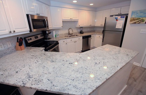 Gulf Pines Condominio | ¡Tarifas reducidas de verano! Westwinds 4784. Décimo piso. Frente a la playa