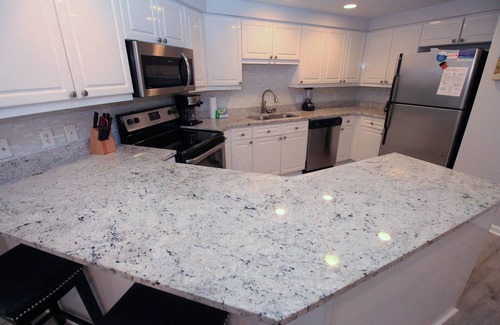 Gulf Pines Condominio | ¡Tarifas reducidas de verano! Westwinds 4784. Décimo piso. Frente a la playa