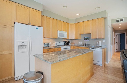 South Haven Villa | Sleepy Hollow Beach Resort introduces Shore 38