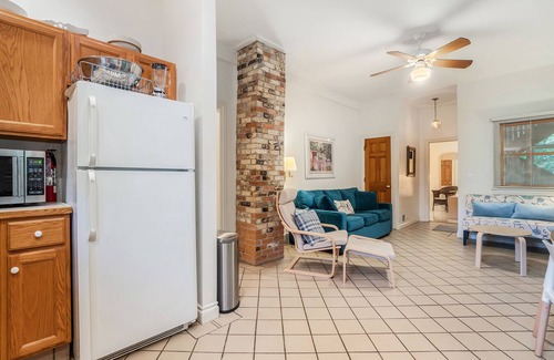 South Haven Cabina | Sleepy Hollow Beach Resort introduces Stonebridge 37A
