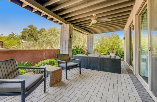 Camelback Park Estates Casa | Slice of Paradise