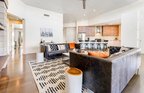 Camelback Park Estates Casa | Slice of Paradise