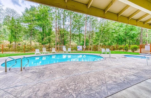Bass Lake Apartamento | Slide Creek Retreat