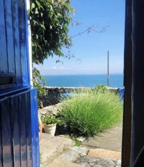 Newcastle Casa | Slieve Donard Cottage Widows Row cottages