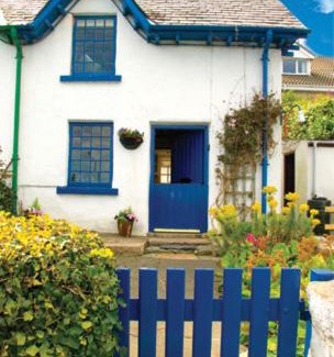 Newcastle Casa | Slieve Donard Cottage Widows Row cottages
