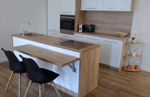 Oslany Apartamento | Slnečný apartmánový dom Oslany