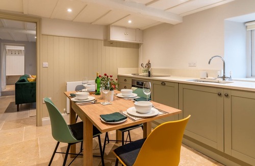 Whichford Cabaña | Sloe Manor Cottage - Great Rollright near Chipping Norton