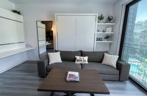 Park City Apartamento | Slope Side Studio In The Heart of Canyons Village with Heated Pool & Hot Tub!