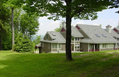 East Burke Casa | Slopeside Burke Mtn. Condominio de lujo con una vista