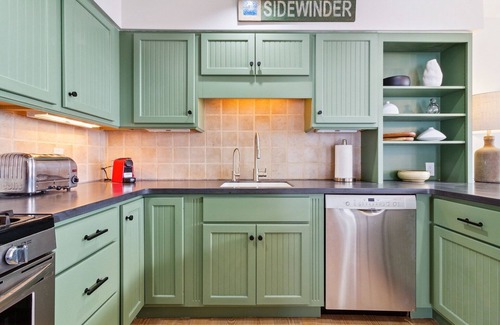 Ludlow Casa | Slopeside In Okemo - Beautifully Renovated Spacious Family Townhouse 3 Bedroom Townhouse by RedAwning
