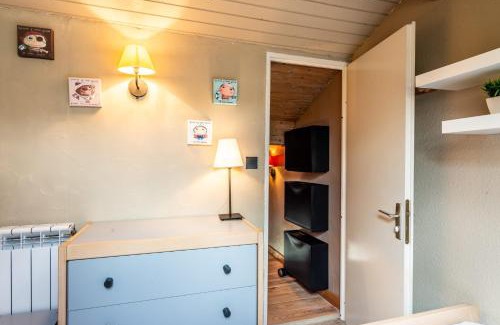 Manigod Casa | Slow Chalet MtBlanc Soleil Ski-inout Nice View Balcony Elevator Parking