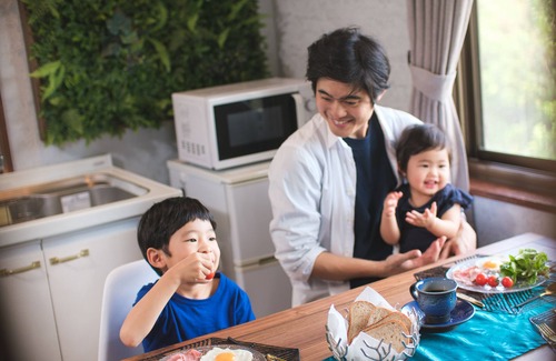 Okinawa Casa | Slow Living Stay Experiencia local @Mulberrys House
