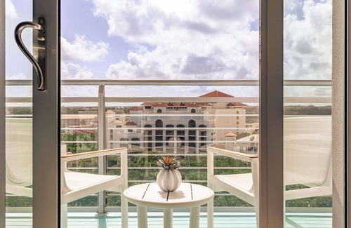 Nassau Hotel | SLS Baha Mar