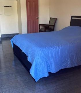Sanford Hotel | Slumberland Motel