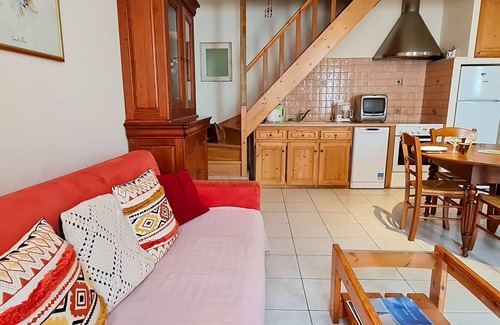 Saint-Clement-des-Baleines Casa | Small Réthaise house in the village center