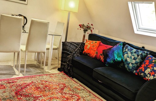 Selsdon and Ballards Apartamento | Small 1-bed Apartment in London