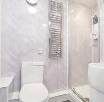 Peterborough Apartamento | Small and cosy entire House in Peterborough