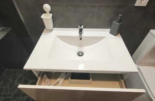 Benicalap Casa | Small and Cozy Rooms - G10