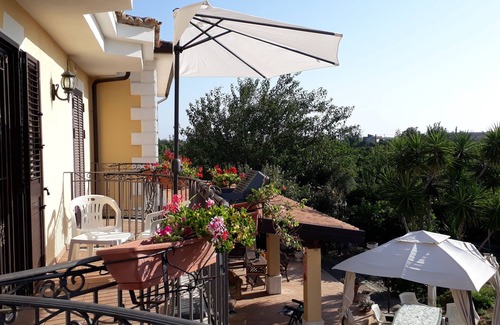 Corigliano Calabro Casa | Pequeño apartamento en el mar jónico