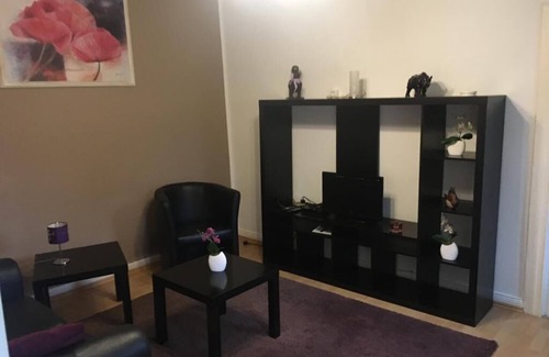 Solingen Apartamento | Pequeño y elegante apartamento en el centro de Solingen