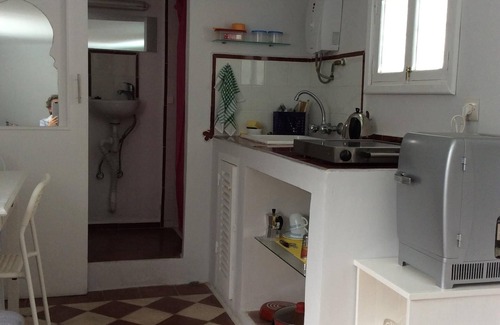 El Ensanche Apartamento | Pequeña buhardilla-estudio independiente