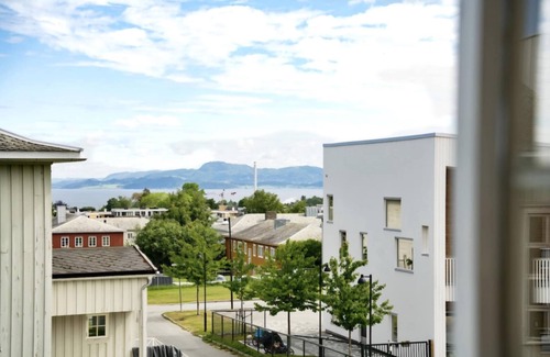 Trondheim Condominio | Small but cozy apartment in central Persaunet, parking space, private bathroom