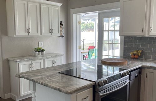 Disston Heights Casa | Small but cute, close to beach's and downtown.