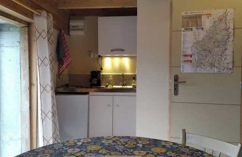 Pailhares Chalet De Esquí | Small cabin perched in Pailharès. For short stays, in a quiet location - 2 people