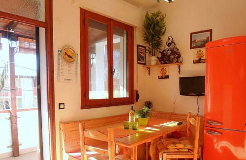 Lido di Pomposa Casa | Pequeña casa con aire acondicionado y jardín cómodo VA