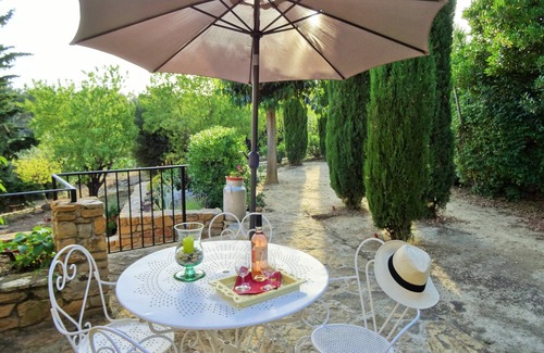 La Cadiere-d'Azur Cabaña | Pequeña casa de carácter con jardín en Provenza / Costa Azul a 6 km del mar.