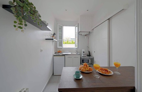 Silly-Gallieni Apartamento | Small cosy studio at Boulogne
