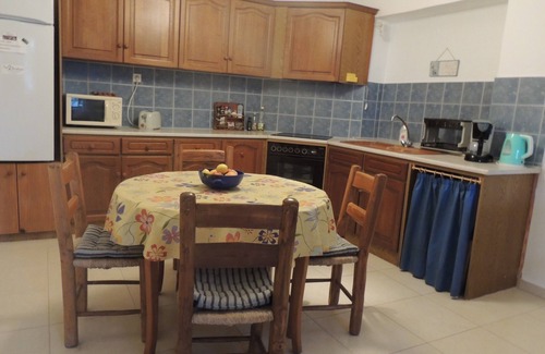 Pitsidia Cabaña | Pequeña casa de campo con jardín y cenador junto a 2 maravillosas playas.