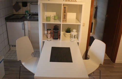 Buer Apartamento | Pequeño y acogedor apartamento, tranquilo pero céntrico, buenas conexiones de tráfico.