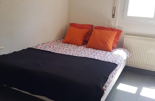 Plainpalais Apartamento | Pequeño y acogedor estudio, cerca del centro de Ginebra, tranquilo.