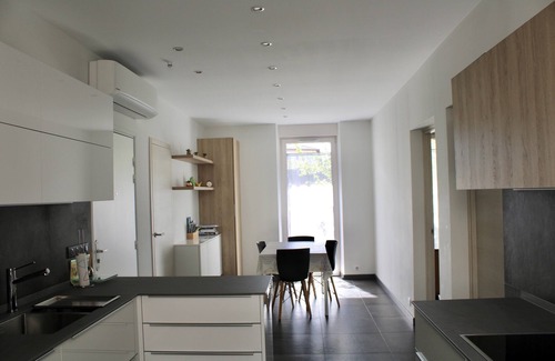 Annecy Casa | Pequeña zona verde en el corazón de la ciudad.