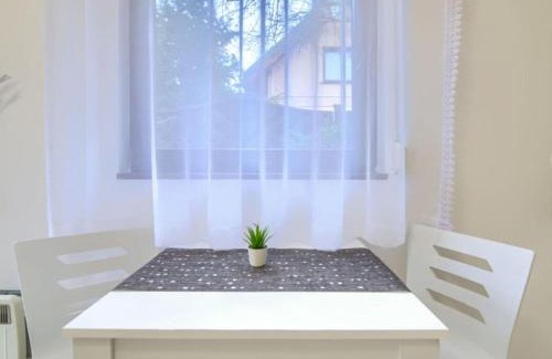 Lukecin Casa | Small holiday apartment