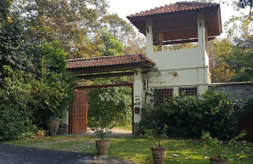 Bang Sare Casa | Pequeña casa de vacaciones en un parque, para pasar el invierno o relajarse